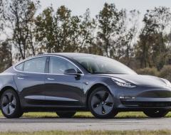 Tesla Model 3 з пробігом 2019–2022: проблеми, батарея та ціни в Україні
