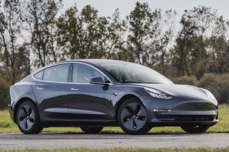Tesla Model 3 з пробігом 2019–2022: проблеми, батарея та ціни в Україні