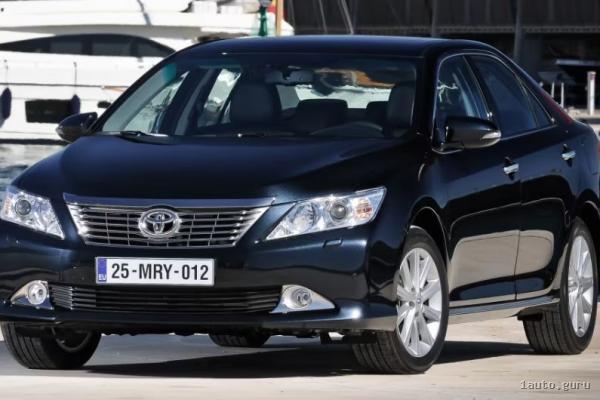Седан до $15 000: Camry XV50, Mazda6 GJ чи Accord VIII — комфорт, мотори та автомати