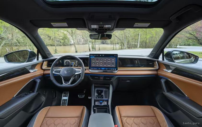 Volkswagen Tiguan 2026 інтер'єр та оснащення