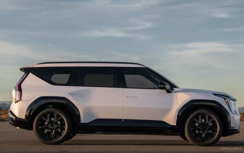 Kia EV9 бічна сторона Nightfall Edition 2026