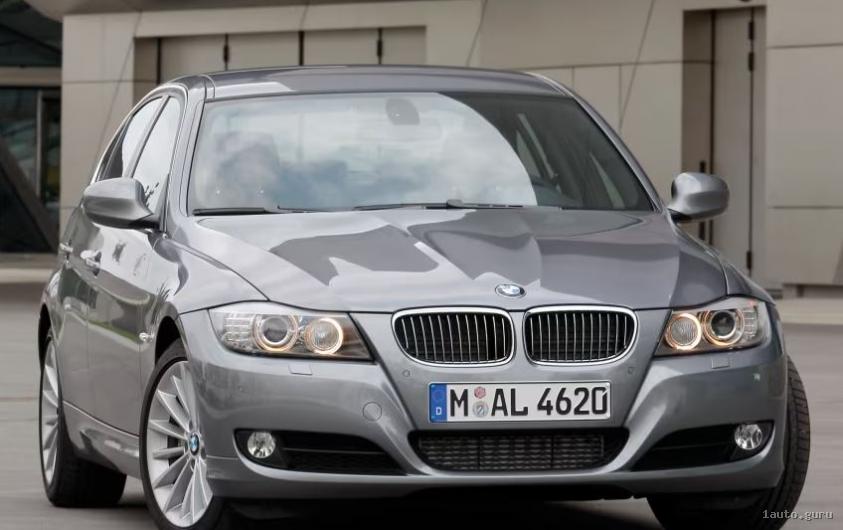 BMW 3 Series E90 (2005–2012 роки)