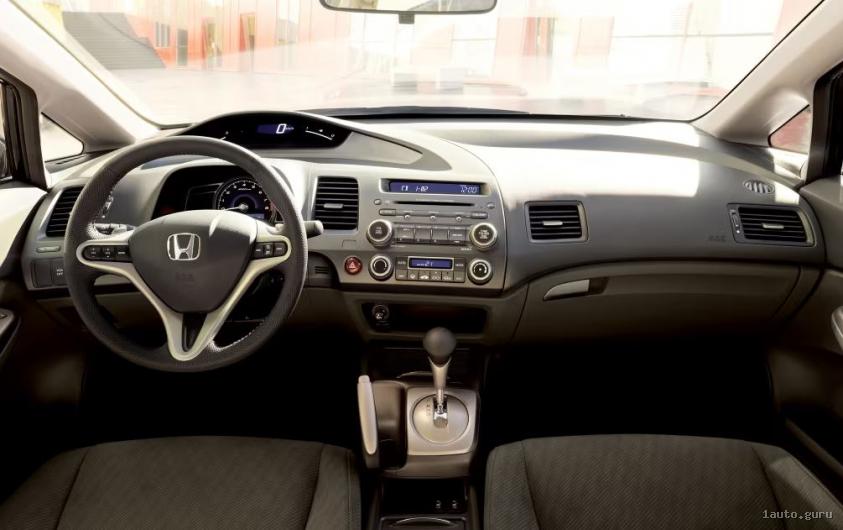 Салон Honda Civic 2005-2012