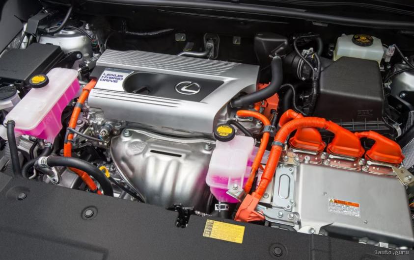 Lexus NX 300h I під капотом