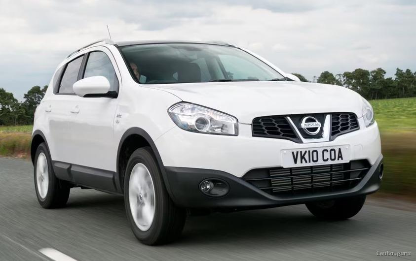 Nissan Qashqai J10 після рестайлінгу — передній ракурс у три чверті